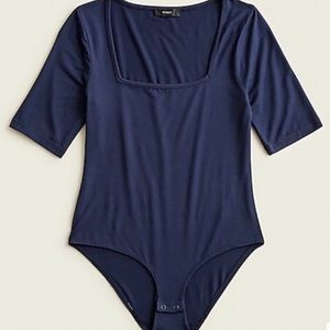 NWT J Crew Square Neck Bodysuit Medium
Solid Navy *last 4 pics to show a similar